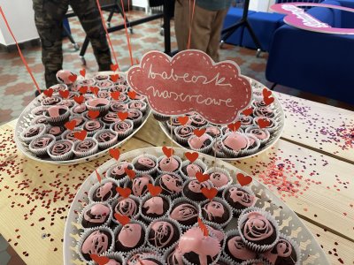 Katarzyna Pakosińska "Trzy dekady śmiechu"